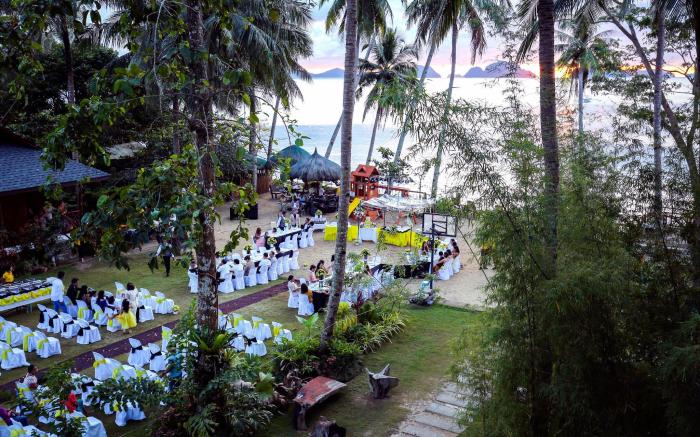 Doublegem Beach Resort and Hotel