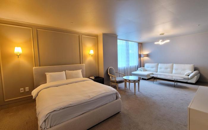 Queen Vell Hotel