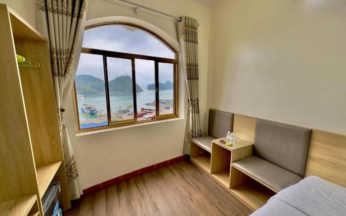 Cat Ba Plaza Hotel