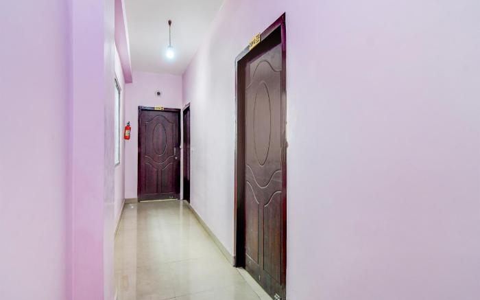 Super Collection O SF Road Siliguri Formerly Jyoti Hotel
