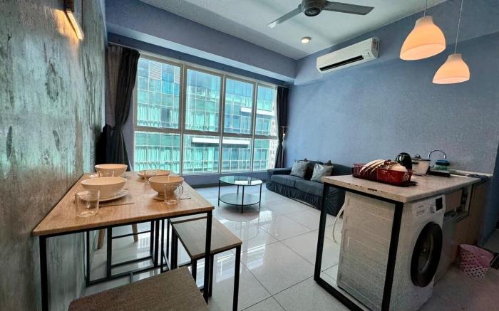 KK SUTERA AVENUE WT POOL OPP IMAGO 2BR 6pax (89A)