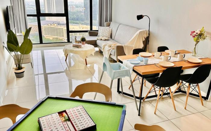 Countryside Charm @ Mosaic 2+1Bedroom Lv28 6-11pax