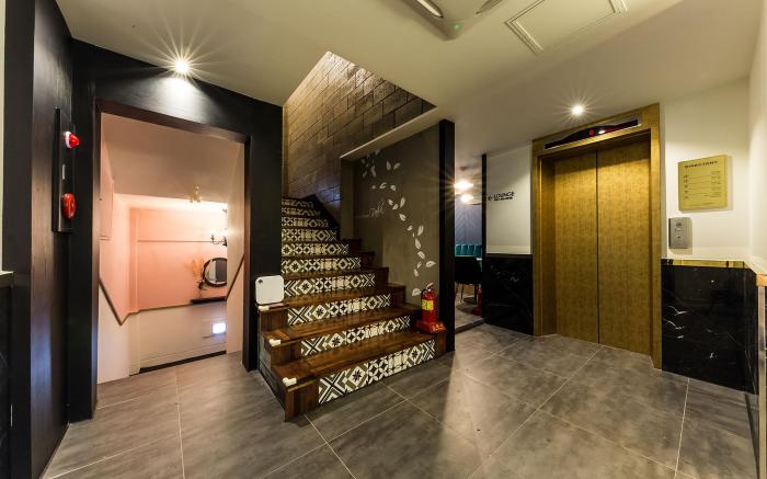 Life Hotel RAHA