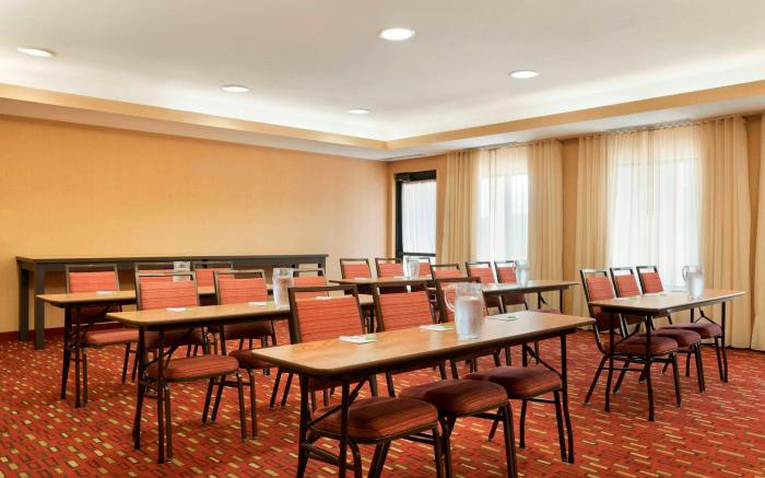 Courtyard by Marriott Peoria