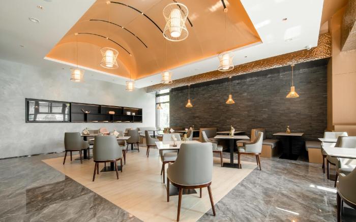 Atour Hotel Jiangyin Zhongyi Street Yaohan Department