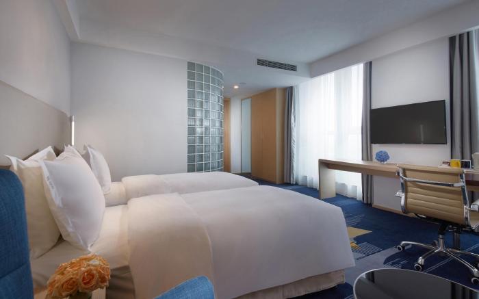 Holiday Inn Express Qingdao West Coast By IHG