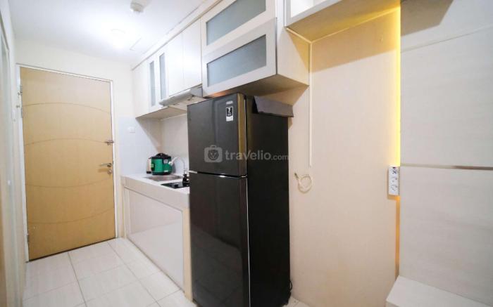 Comfortable Living Studio Bale Hinggil By Travelio