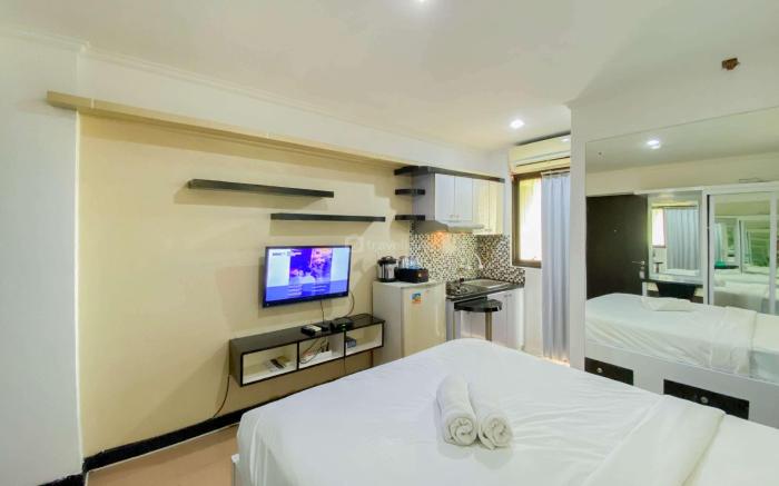 Comfortable Stay Studio Kebagusan City By Travelio