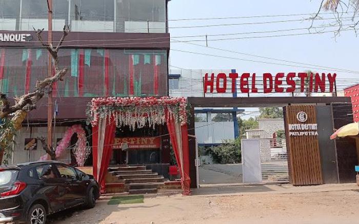 Hotel Destiny