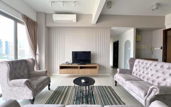 3Bdr Best KLCC View Suite_Regalia_Skypool_KL City