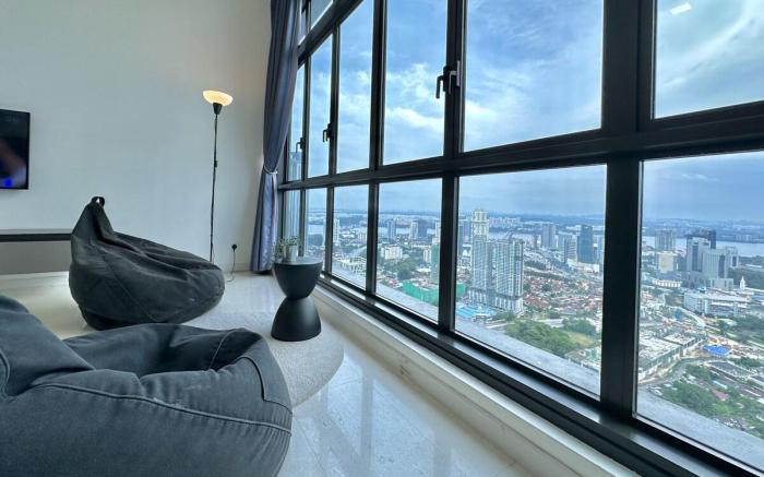 Sky 88 | Love • Cityview | Near CIQ | Studio