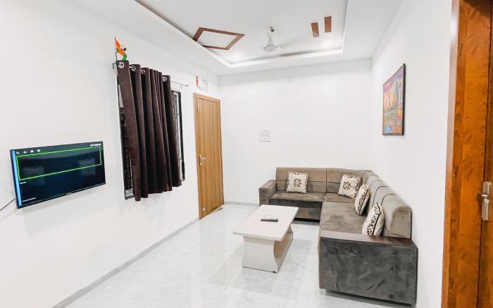 Staeg Mercury 1 BHK - 101