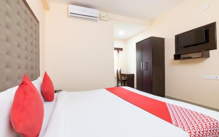 THE LEO GRAND HOTEL