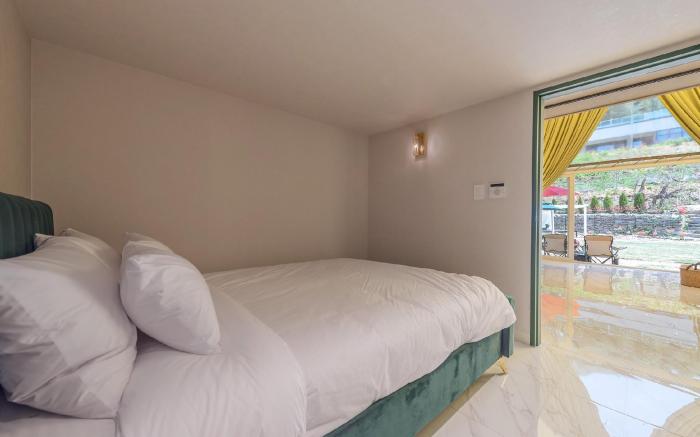 Gapyeong Healing Camp J n L