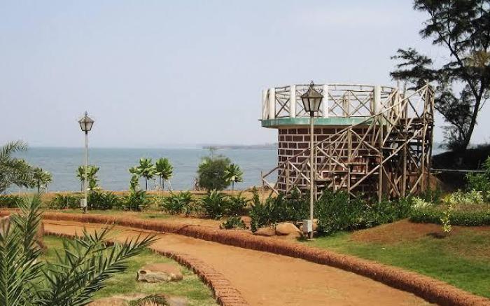 Sun n Sand Holiday Home