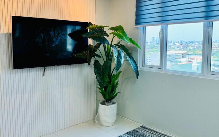 COZY 2BR, QUEZON CITY | 5MIN TO ROB MAGNOLIA