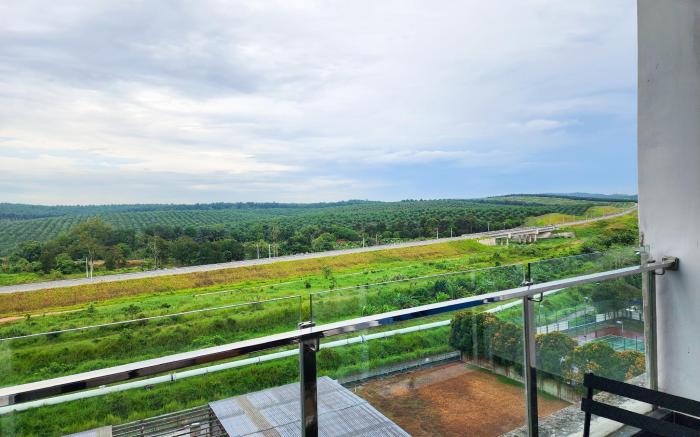 Railway Stylish Homestay (3BR3B) 6 Pax #Cowidea