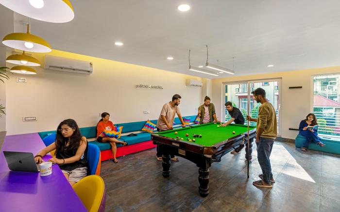 goSTOPS PLUS Rishikesh Tapovan