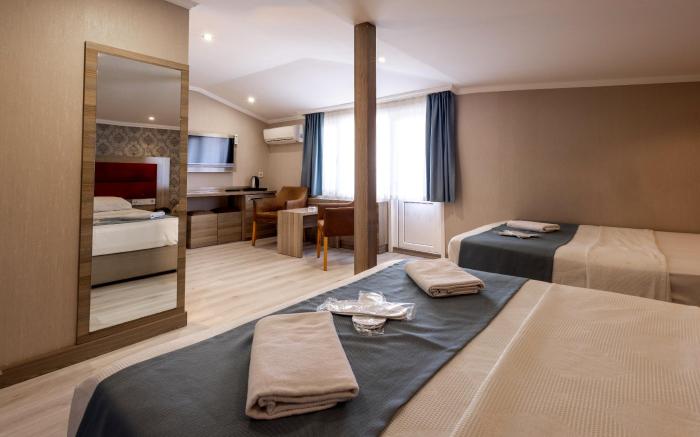 Mora Hotel