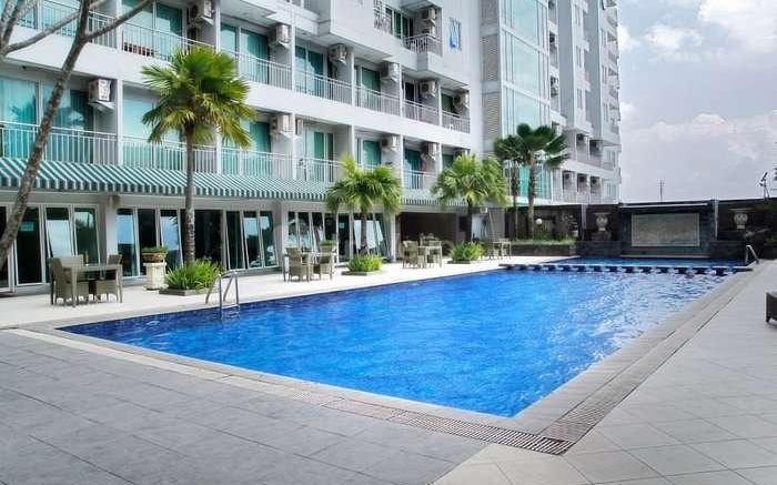 Serene 2BR at Galeri Ciumbuleuit 1 Apt By Travelio