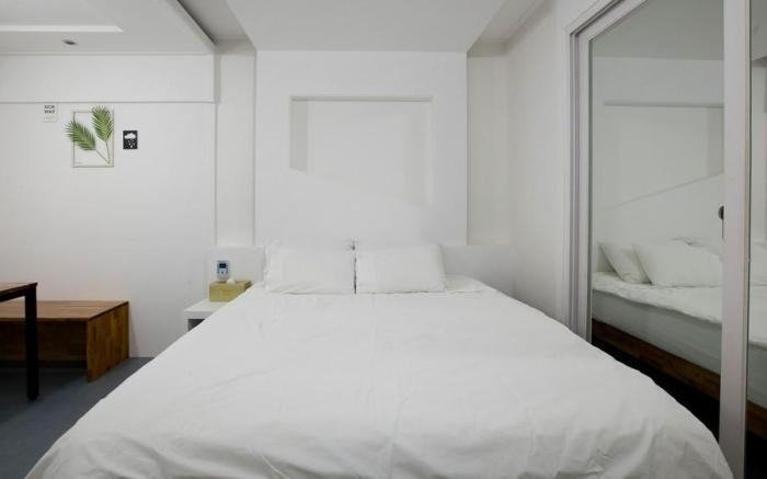 Gyeongju 7th Street Pool Villa