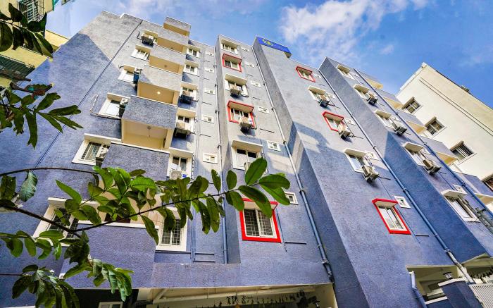 FabExpress Grand Aarvi Prime - Nr GSM Mall, Madeenaguda