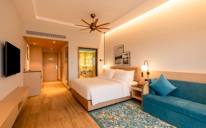 Radisson Resort Hatgad Saputara