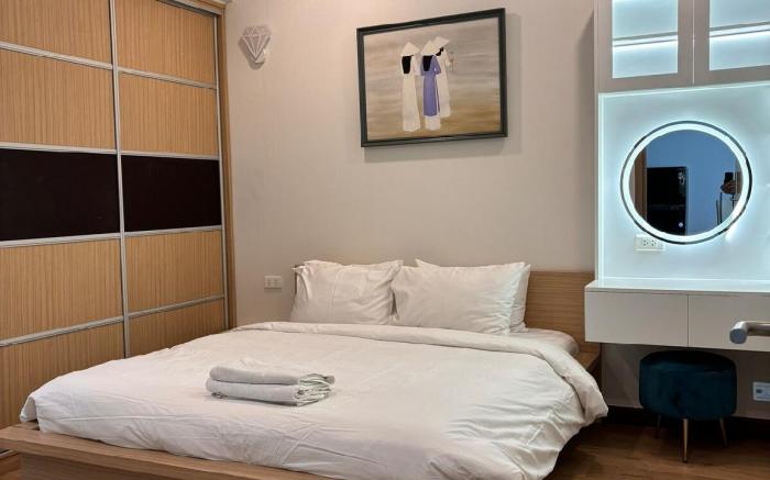 Japan Town 2BR with bathtub/7eleven/bar