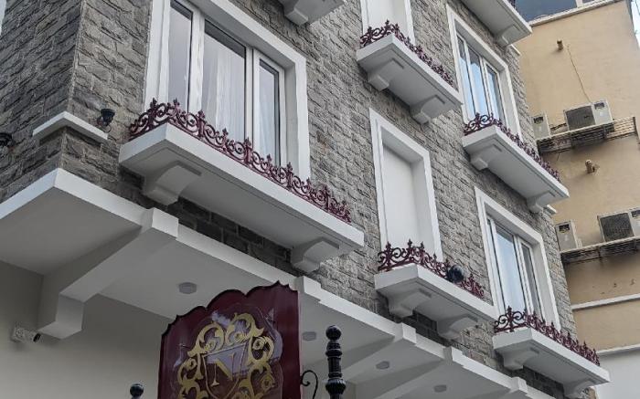 Hotel Naren Villa