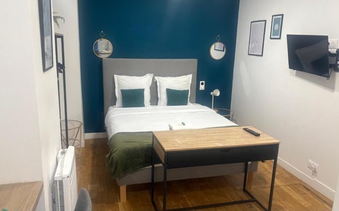 beautiful Modern studio fully Renovated