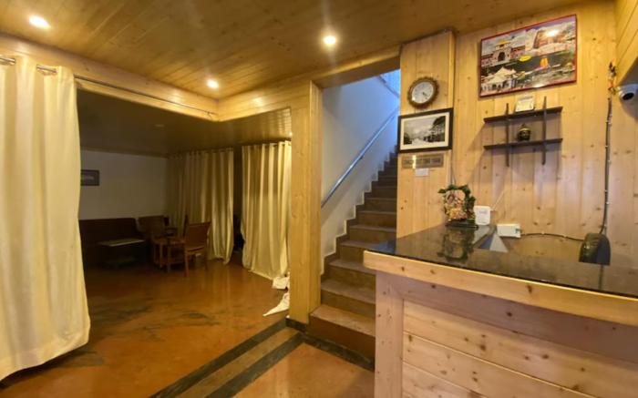 Goroomgo Garden Reach Mussoorie