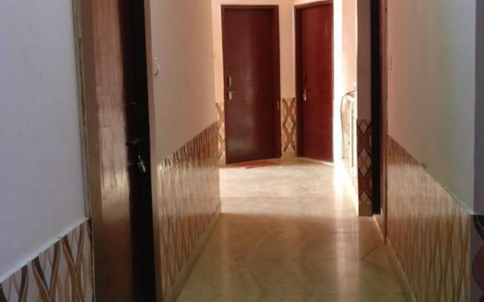 Goroomgo Sangam Palace Guest House Mathura