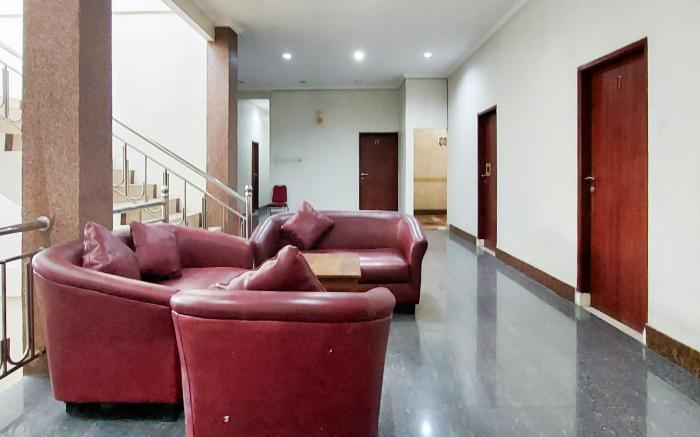 Ni Hotel Syariah Bandara Soekarno Hatta Mitra RedDoorz