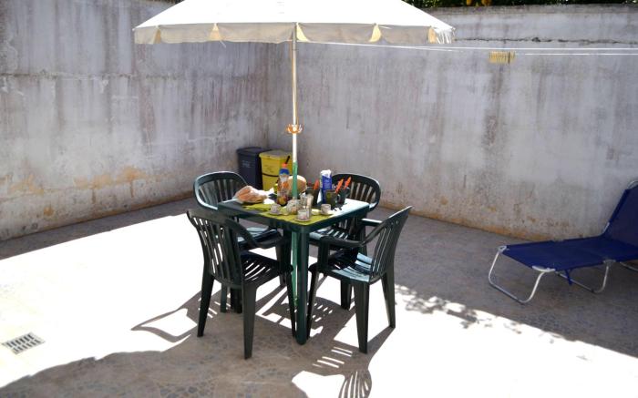 Taki holiday home on the first floor with two bathrooms in San Foca