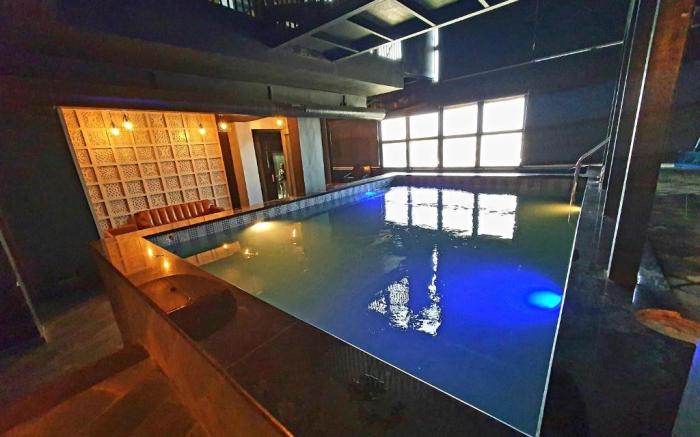 BR GRAND HOTEL  (NIMO CLUB & BAR ) 