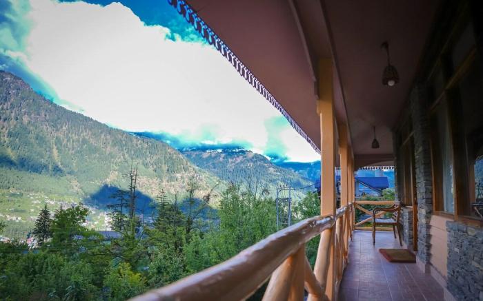 Nalagarh OutHouse by EdenHomes