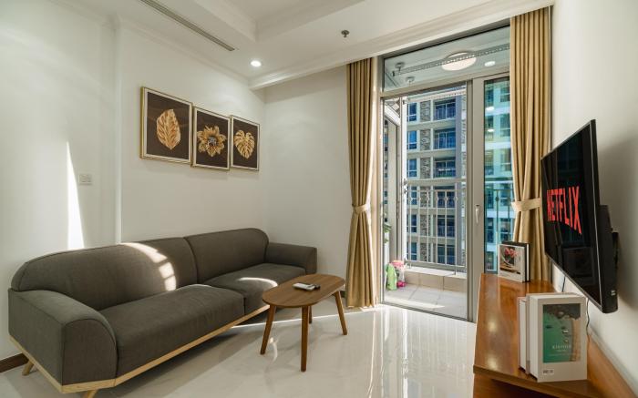 Vinhomes Central Park Collection V by Elevate