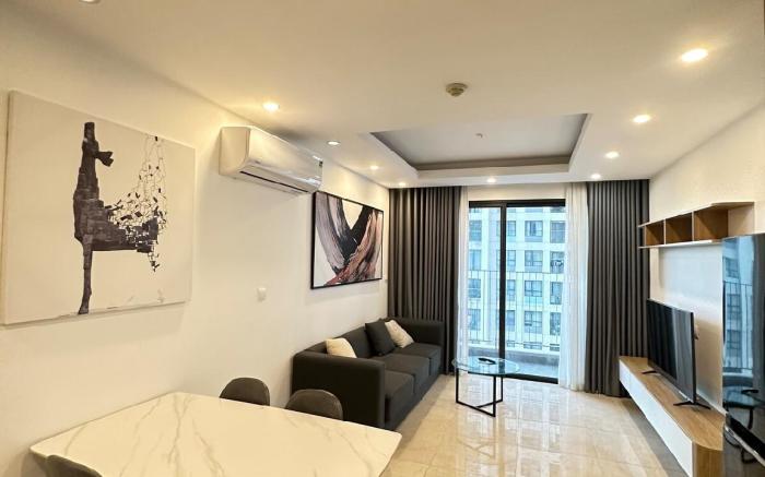 Highrise/Lakeview/2BDR/Dcapitale