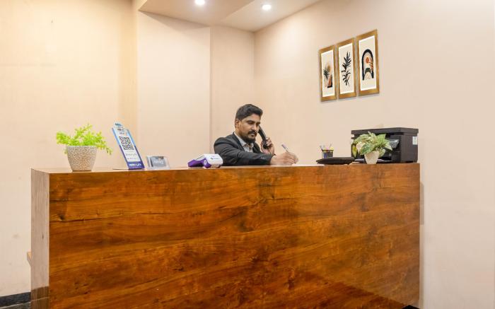 Hotel Admire inn Sec - 50 By ASPL