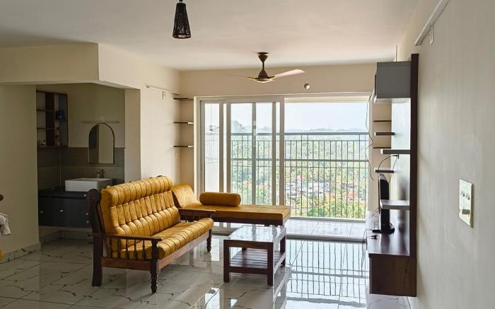 Sky Oasis: Luxe 3BHK Apartment.