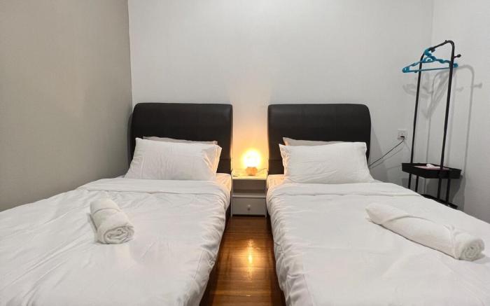 Twin Room in Georgetown - E