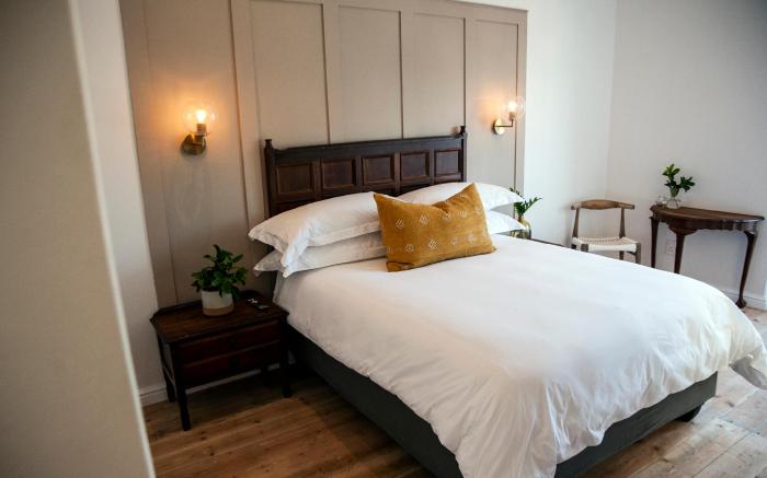 The Grand Hotel Robertson