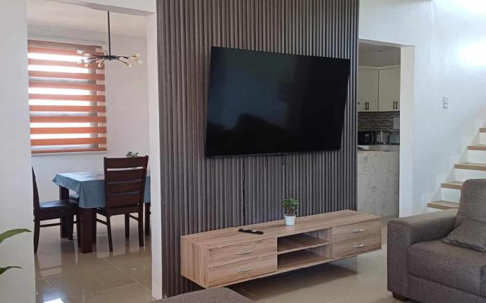 5-BR Staycation House in Lipa