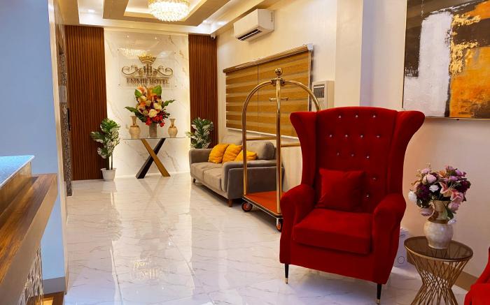 Emmie Hotel