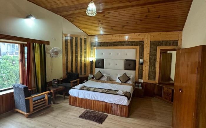 Himkund Cottages