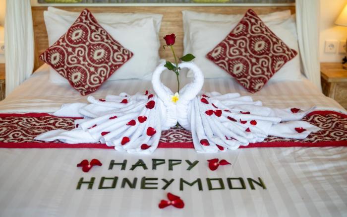 Happy Honeymoon Villa