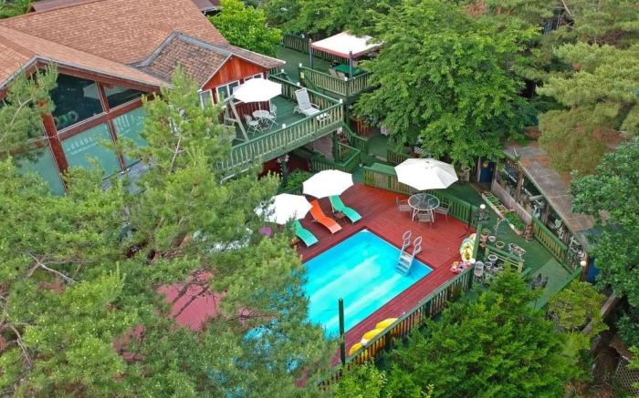 Hoengseong Marshmallow Pool Villa - pets allowed
