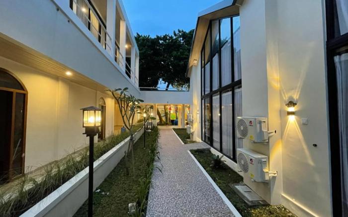 Azana Essence Sanggabuana Bogor