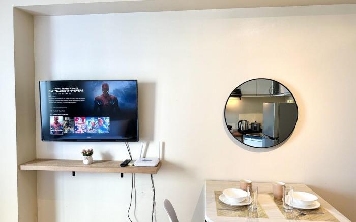 Heart of CDO Comfy Wi-Fi Netflix