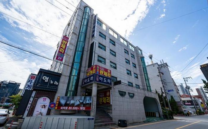 Cheonan Adora